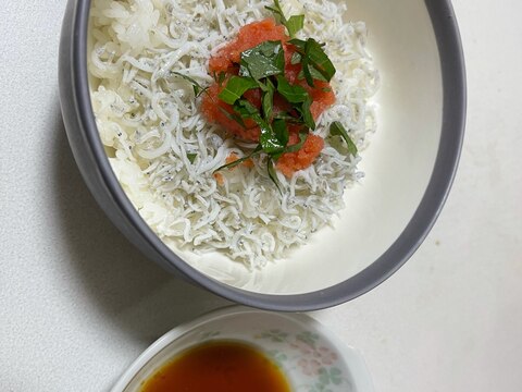 タレが決め手！めんたいしらす丼